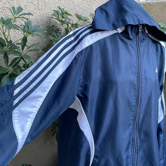 Vintage navy blue/white Adidas sports jacket - Picture 6 of 13